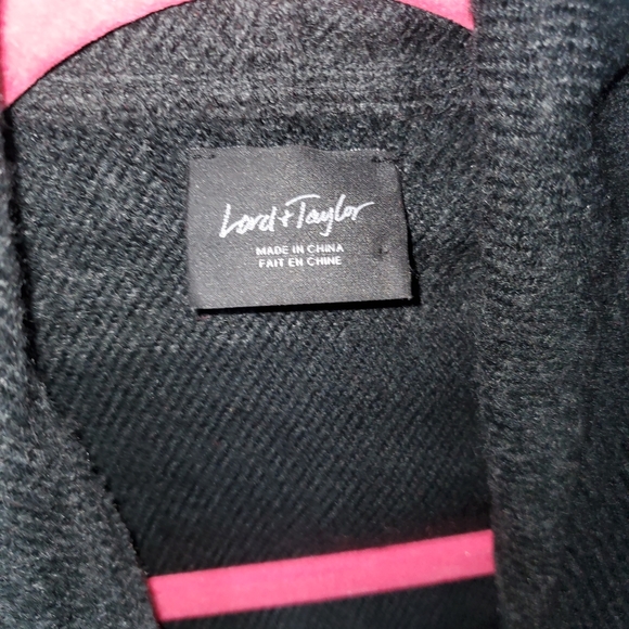 Lord & Taylor Hooded Cape Poncho Plaid boho - Picture 6 of 7